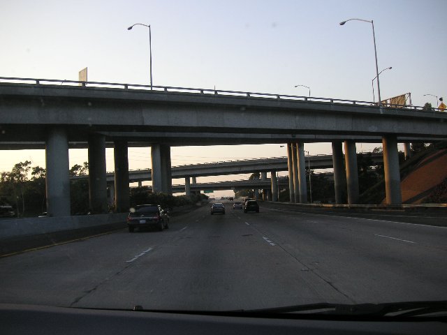 PICT0243 Oi, en bro! Nei, to... eller... tre! Hvor er det egentlig vi skal nå?