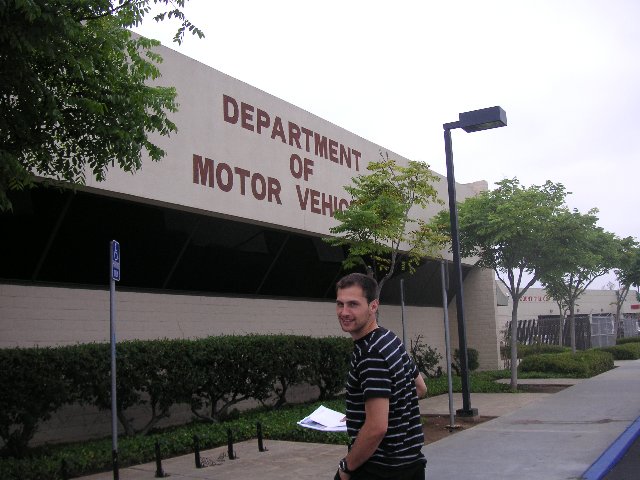 PICT0341 Nå skal vi se. Hvem er best i teori test! Nina eller Erik? (Her klarte Nina på uforklarlig vis å oppnå 0 feil, mens Erik tilsynelatende hadde 3)