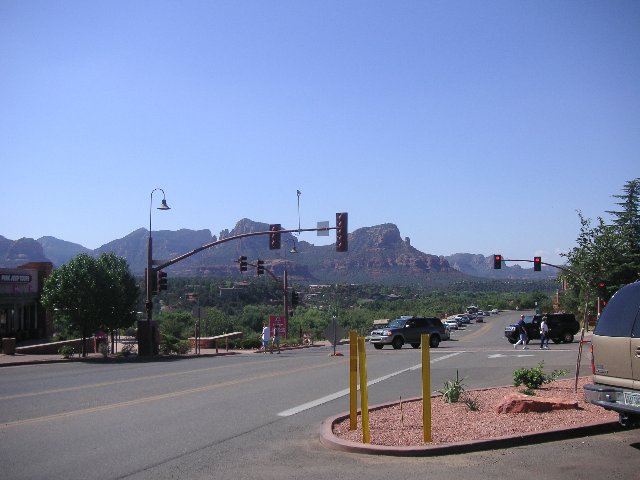 PICT0469 Sedonas berømte fjell i bakgrunnen